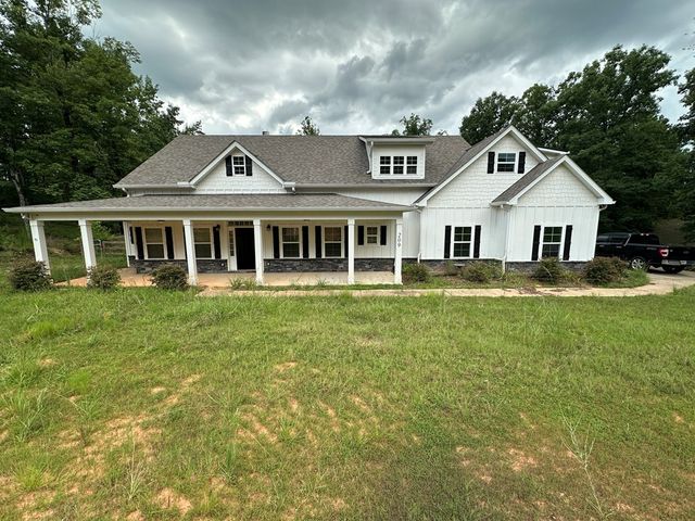 209 Crestline Drive, Upatoi, GA 31829