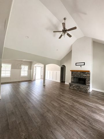 209 Crestline Drive, Upatoi, GA 31829