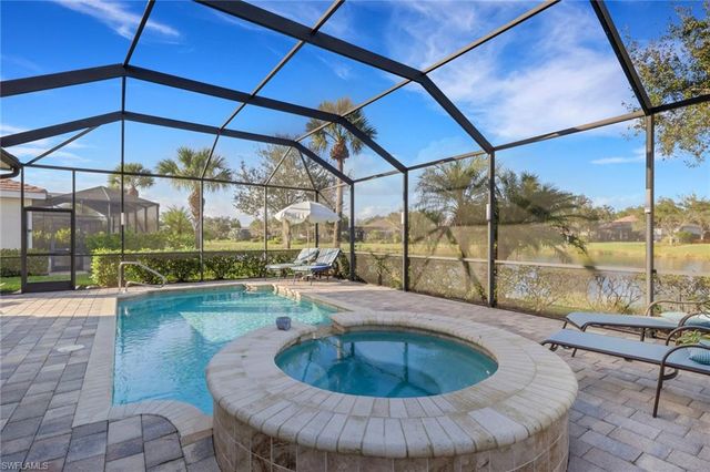 3990 Otter Bend CIR, Fort Myers, FL 33905