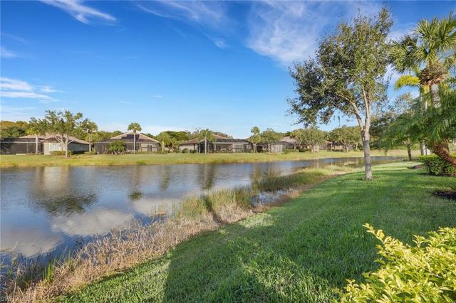 3990 Otter Bend CIR, Fort Myers, FL 33905