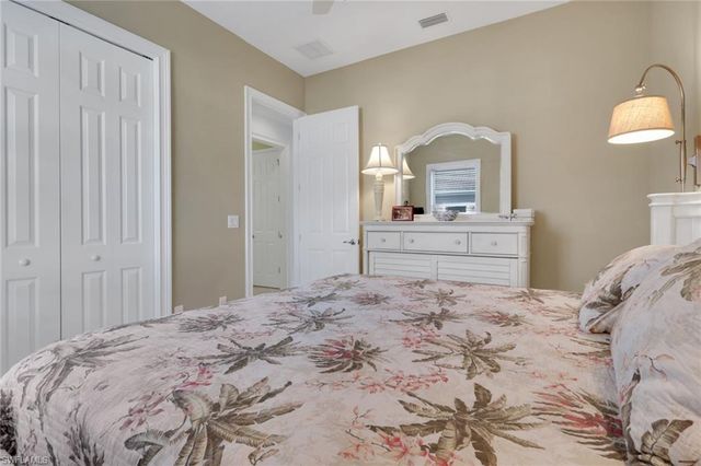 3990 Otter Bend CIR, Fort Myers, FL 33905