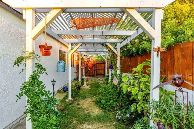 22701 Via Tercero, Mission Viejo, CA 92691