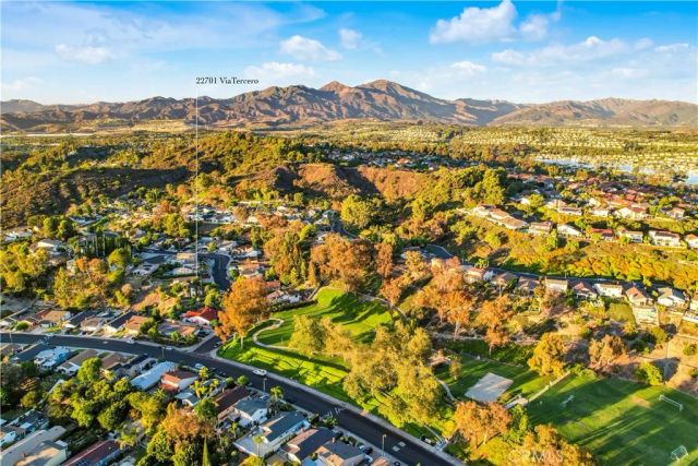 22701 Via Tercero, Mission Viejo, CA 92691