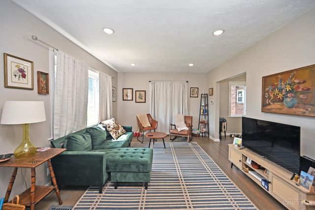 6460 Mchugh Place, Cincinnati, OH 45213