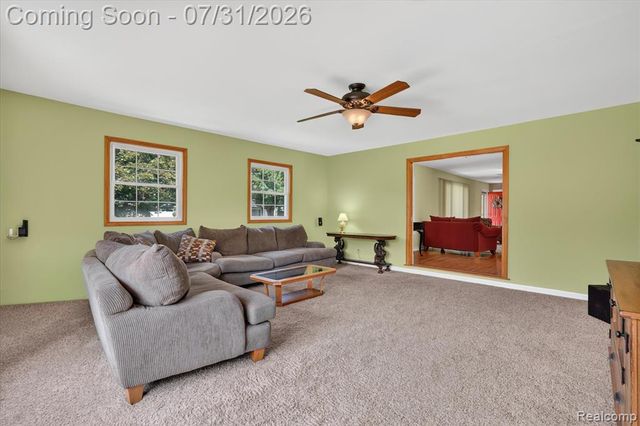 25650 Glamorgan, Novi, MI 48374