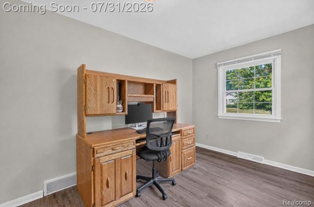 25650 Glamorgan, Novi, MI 48374