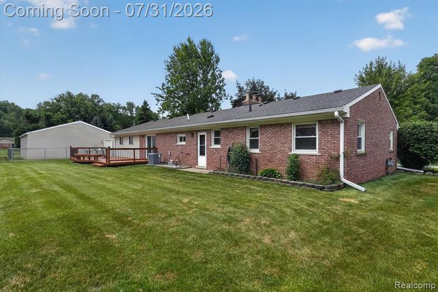 25650 Glamorgan, Novi, MI 48374