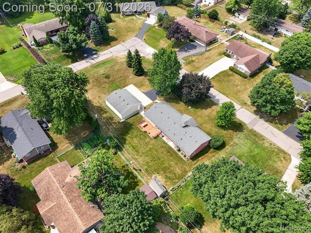 25650 Glamorgan, Novi, MI 48374