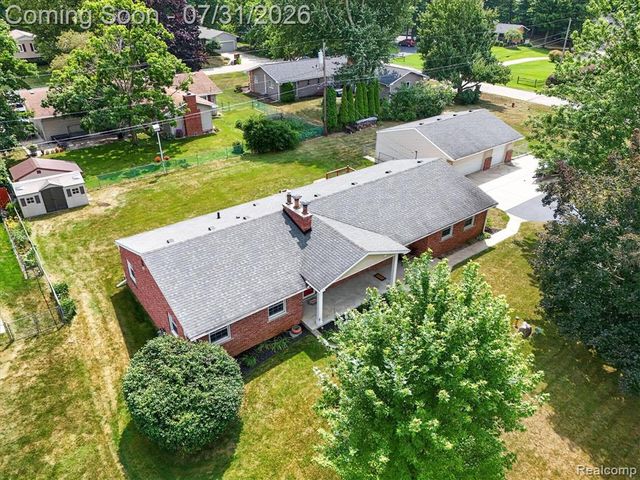 25650 Glamorgan, Novi, MI 48374