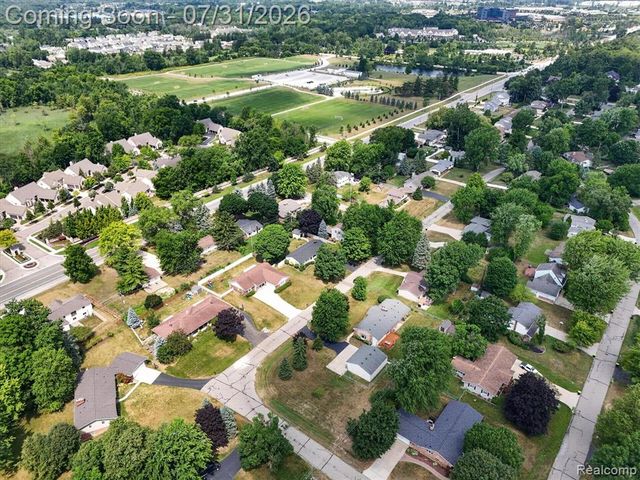 25650 Glamorgan, Novi, MI 48374