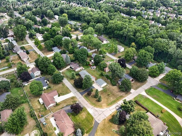 25650 Glamorgan, Novi, MI 48374