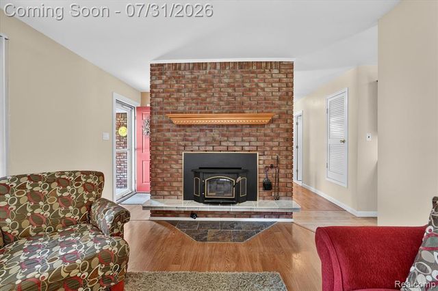 25650 Glamorgan, Novi, MI 48374
