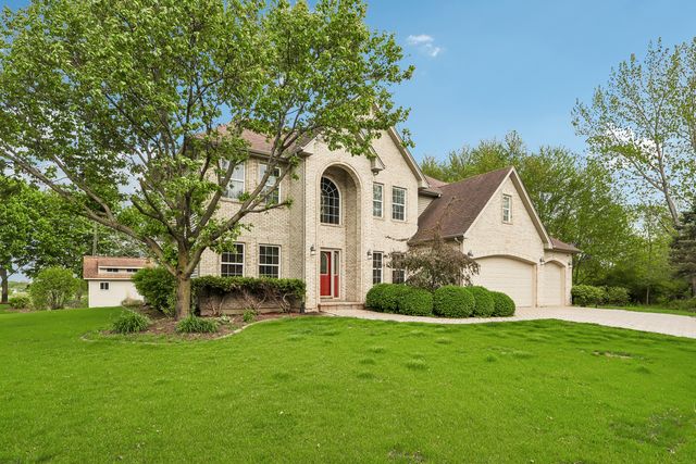 426 Heatherwood Drive SE, Oswego, IL 60543