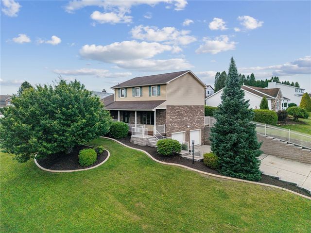 215 Shelby Drive, Hempfield Twp, PA 15601