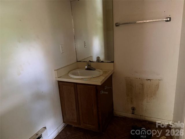 23 Meteor Court, Waynesville, NC 28768