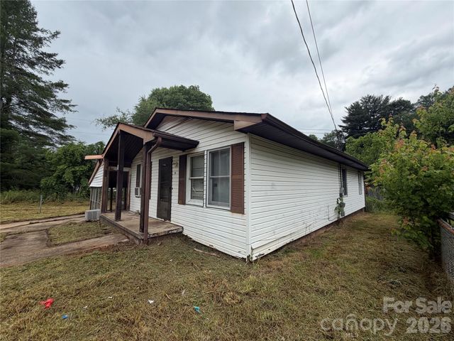 23 Meteor Court, Waynesville, NC 28768