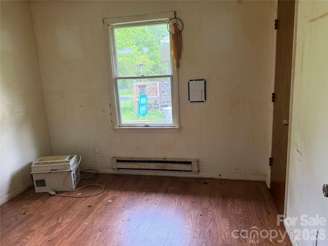 23 Meteor Court, Waynesville, NC 28768