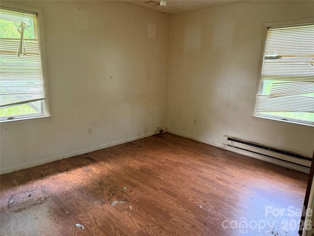 23 Meteor Court, Waynesville, NC 28768