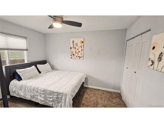 125 Columbia Dr, Julesburg, CO 80737