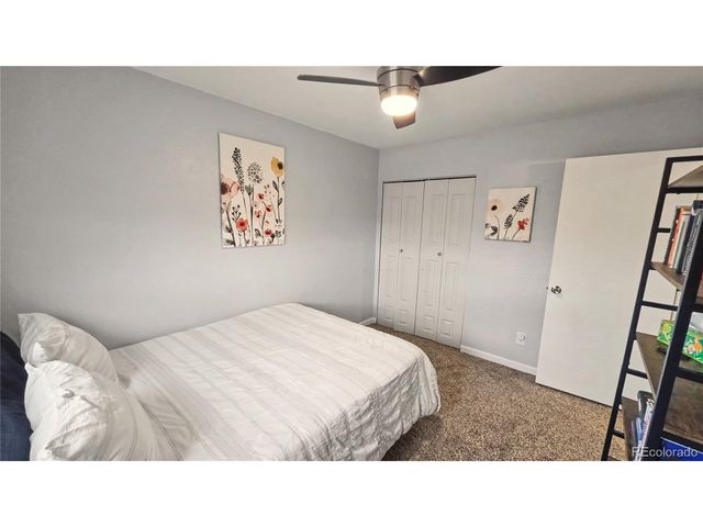 125 Columbia Dr, Julesburg, CO 80737