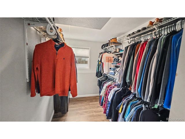 125 Columbia Dr, Julesburg, CO 80737