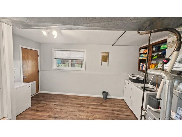 125 Columbia Dr, Julesburg, CO 80737