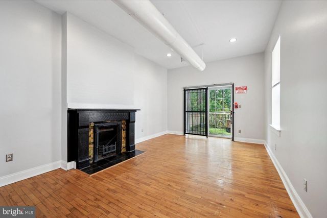 1852 N 17TH ST, Philadelphia, PA 19121
