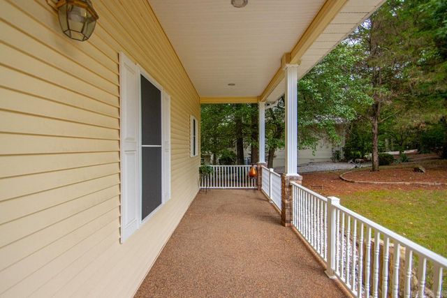 7 Vencedor Way, Hot Springs Village, AR 71909