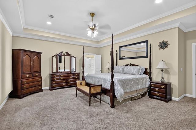 7 Vencedor Way, Hot Springs Village, AR 71909