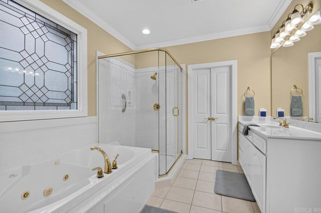 7 Vencedor Way, Hot Springs Village, AR 71909