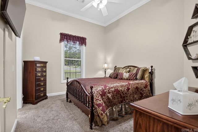 7 Vencedor Way, Hot Springs Village, AR 71909