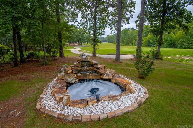 7 Vencedor Way, Hot Springs Village, AR 71909