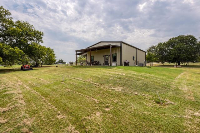 210 Spring Branch Trail N, Springtown, TX 76082