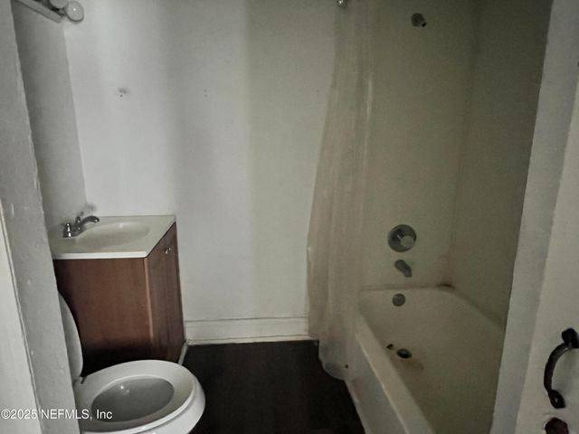 4833 COLLEGE Street, Jacksonville, FL 32205