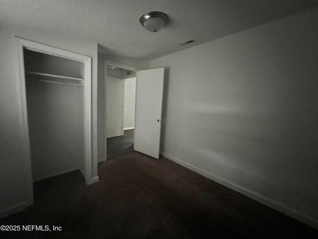 4833 COLLEGE Street, Jacksonville, FL 32205