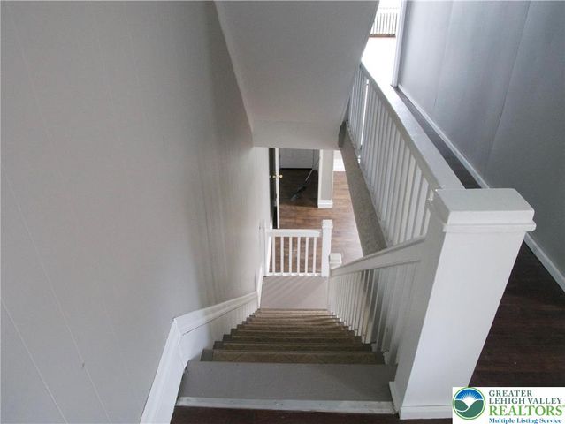 1122 Fullerton Avenue, Allentown City, PA 18102