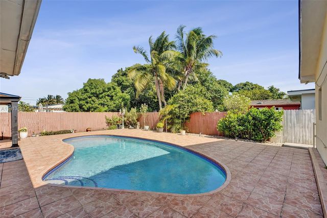 311 E 51st Street, Hialeah, FL 33013