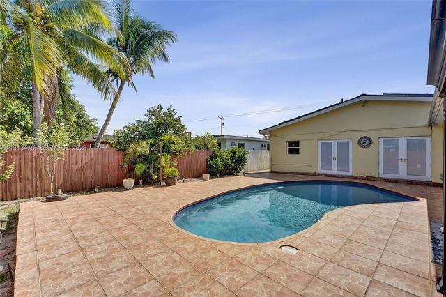 311 E 51st Street, Hialeah, FL 33013