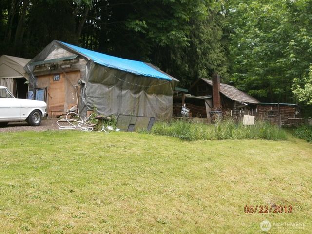 1020 S Valley Street, Port Angeles, WA 98362