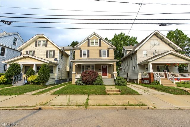 273 S Portage Path, Akron, OH 44302