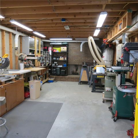 10160 Lochard Road, Sidney, OH 45365