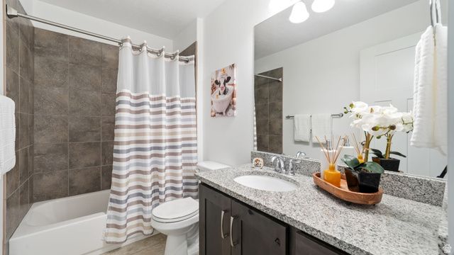 163 E HEPPLER LN, Saratoga Springs, UT 84045