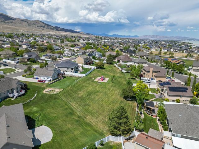 163 E HEPPLER LN, Saratoga Springs, UT 84045