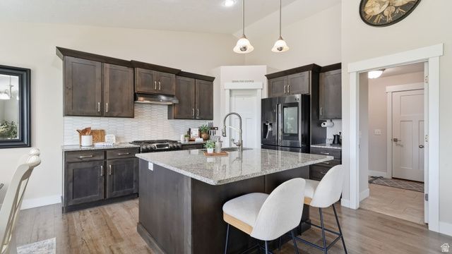 163 E HEPPLER LN, Saratoga Springs, UT 84045