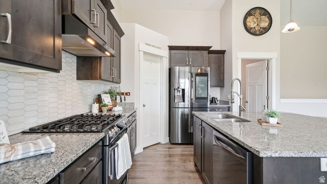 163 E HEPPLER LN, Saratoga Springs, UT 84045