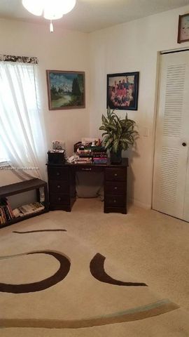 550 SW 137th Ave 101L, Pembroke Pines, FL 33027