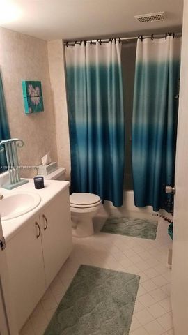 550 SW 137th Ave 101L, Pembroke Pines, FL 33027