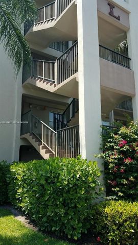 550 SW 137th Ave 101L, Pembroke Pines, FL 33027