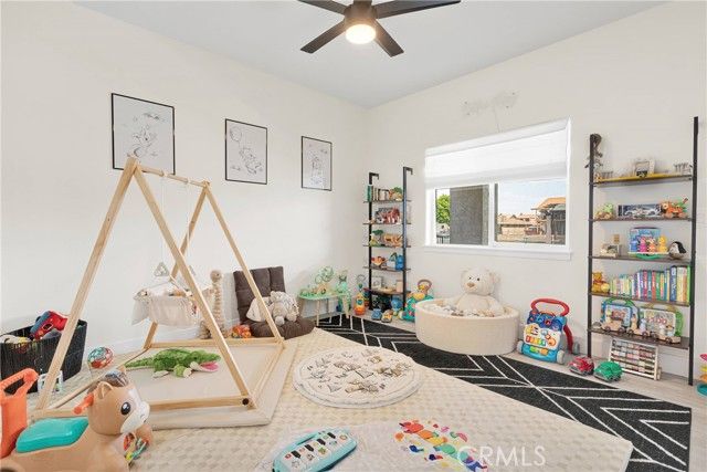 13699 Spring Valley Parkway, Victorville, CA 92395