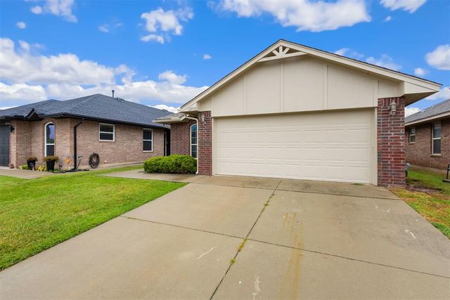 12709 Heritage Oaks Drive, Oklahoma City, OK 73120